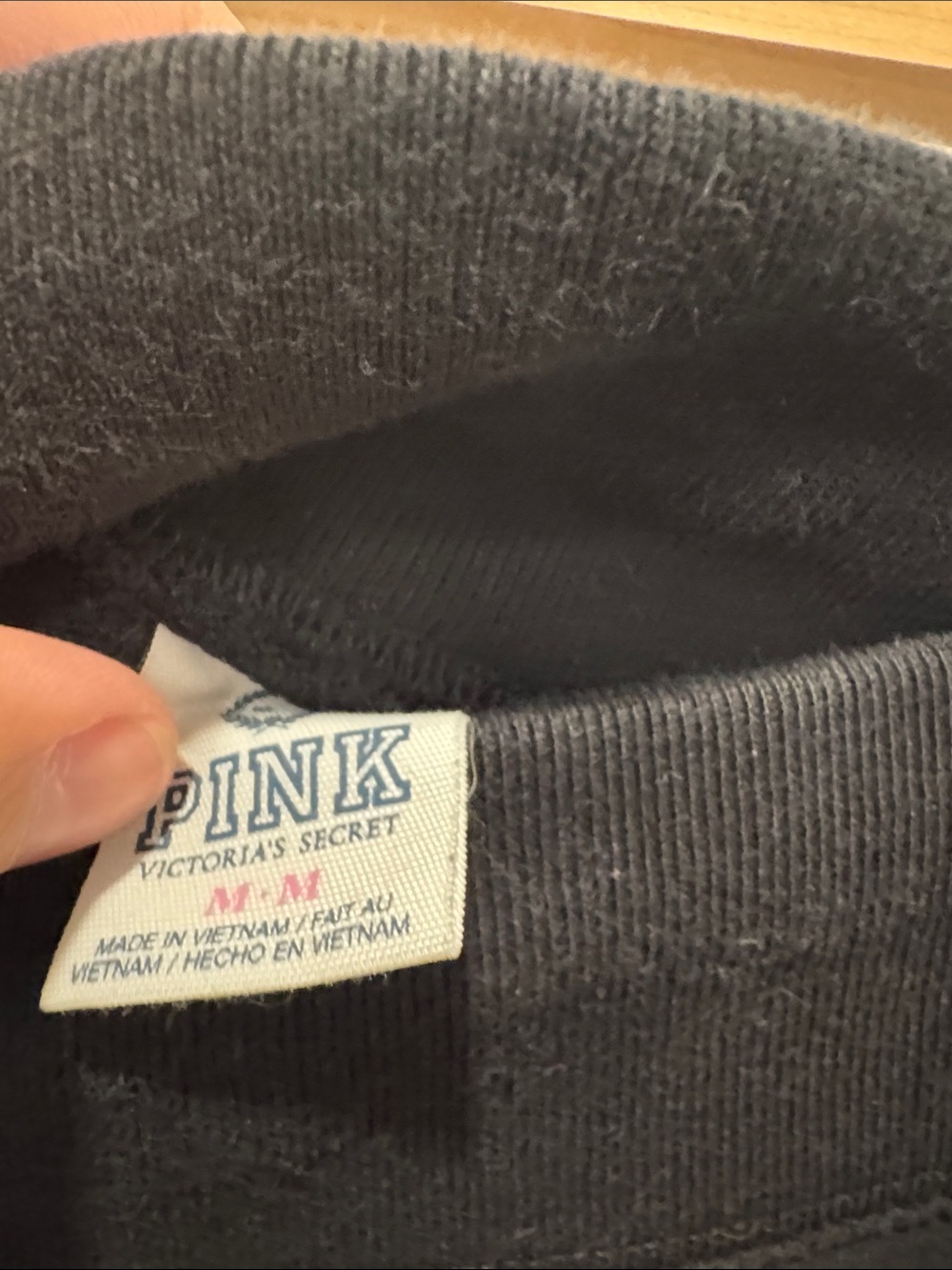 PINK Victoria's Secret Black Sweatpants with Pink & White LOVE PINK Logo - Picture 2 of 3